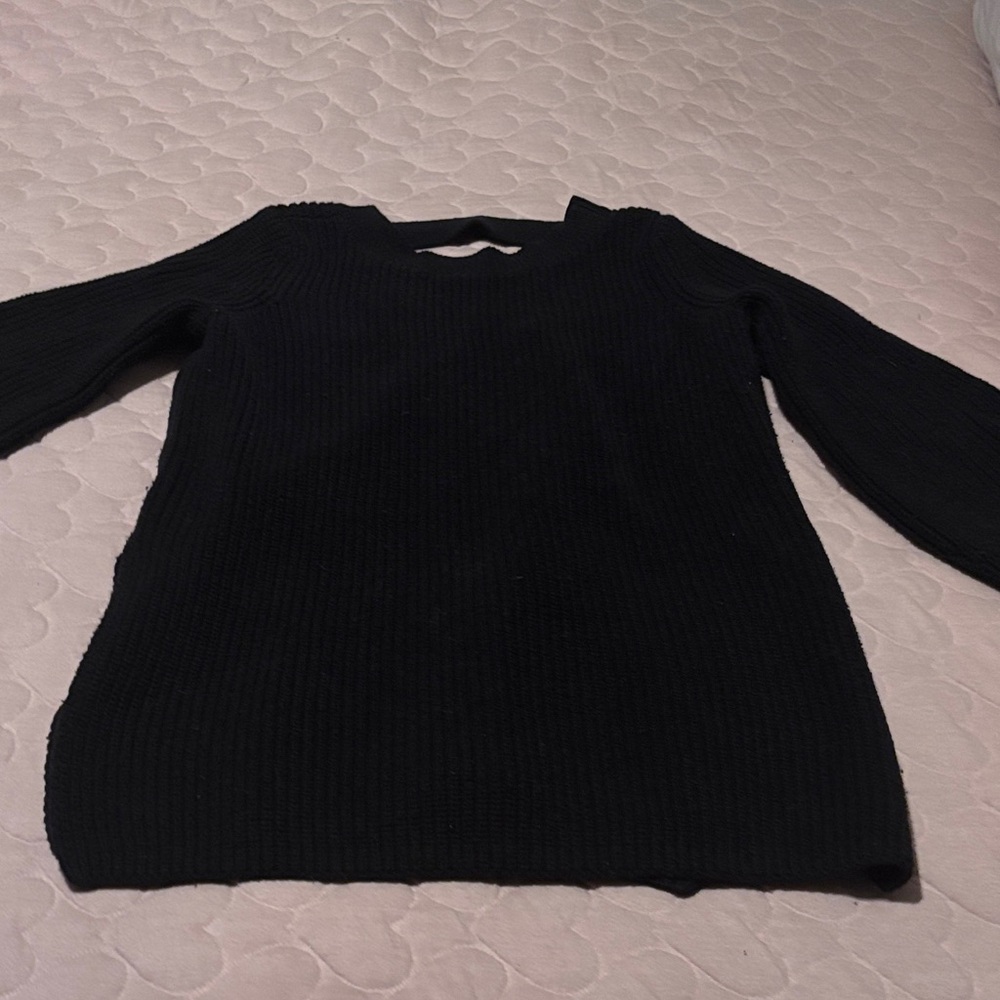 LOFT Women's Black Crew Neck Sweater